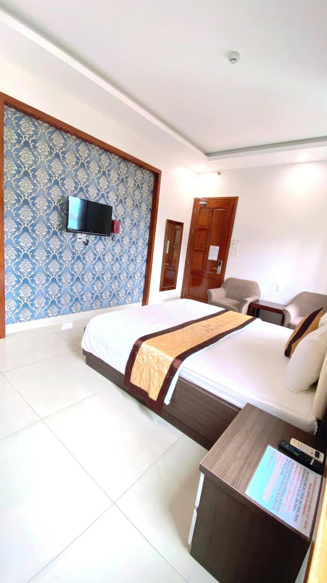 Hotel Sao Mai &
