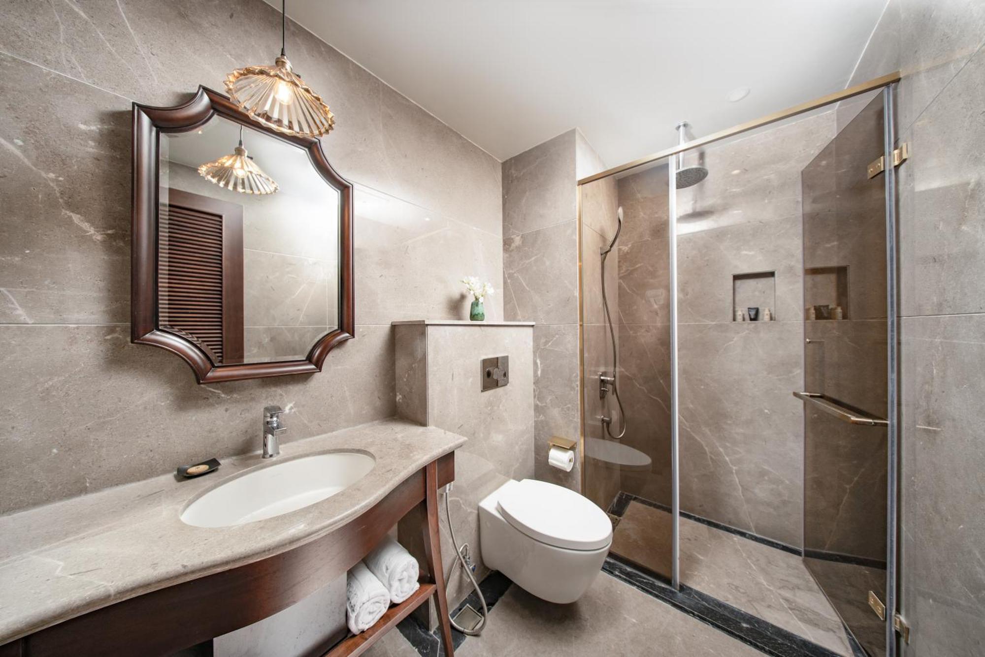 Gm Premium 5* Hanoi