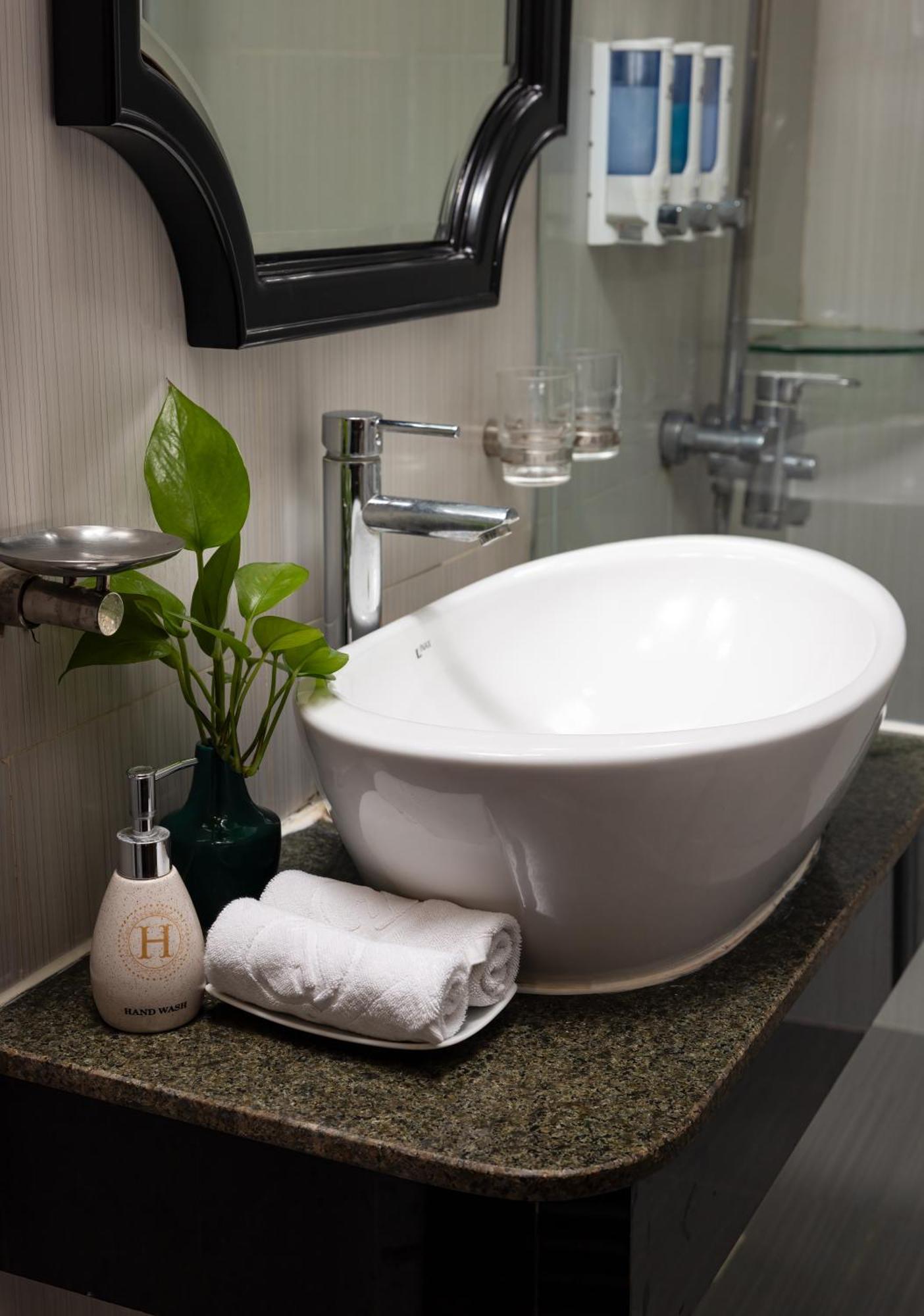 Golden 4* Hanoi