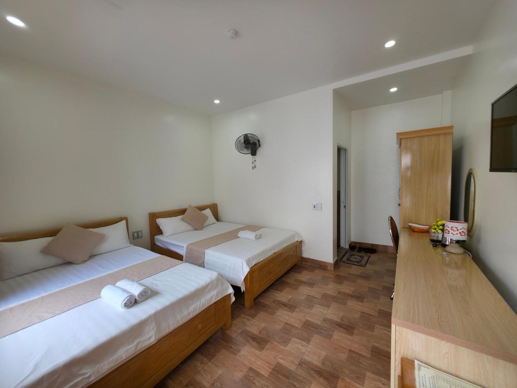 Golden Land Hotel 3*