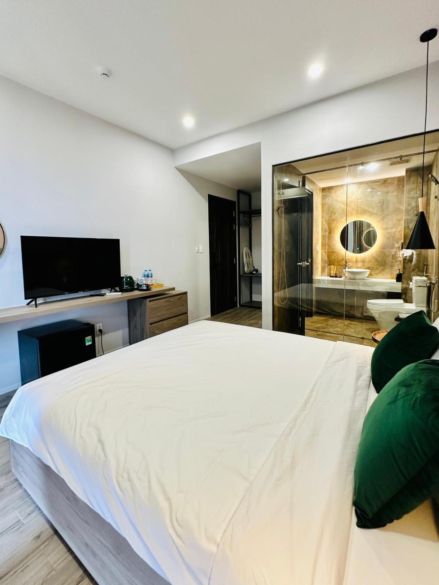 The Fern Sunset Town Aparthotel Phu Quoc