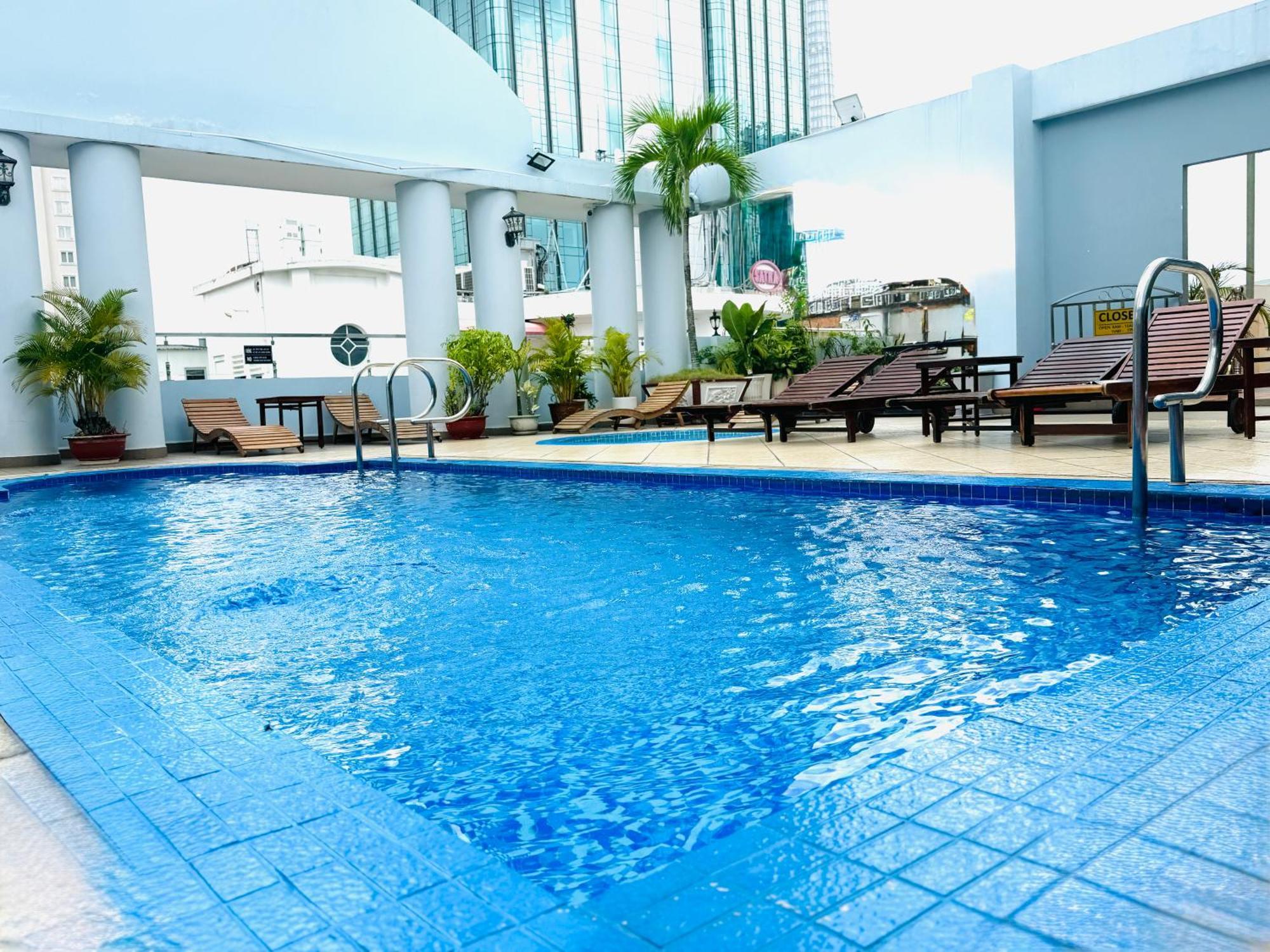 Huong Sen Hotel Ho Chi Minh City