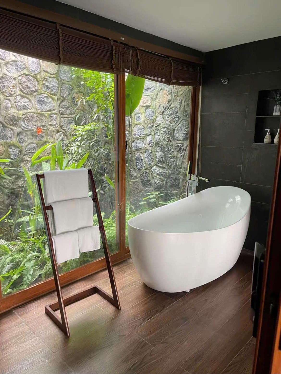 Khu nghỉ mát Athena Premier
