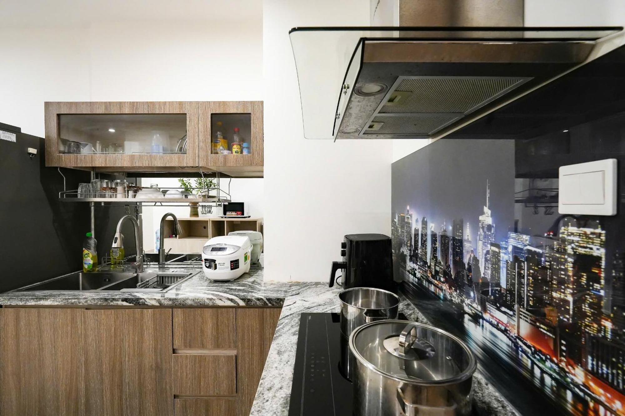 Shi House -elegant&homey Vinhomes Grand Park Apartment