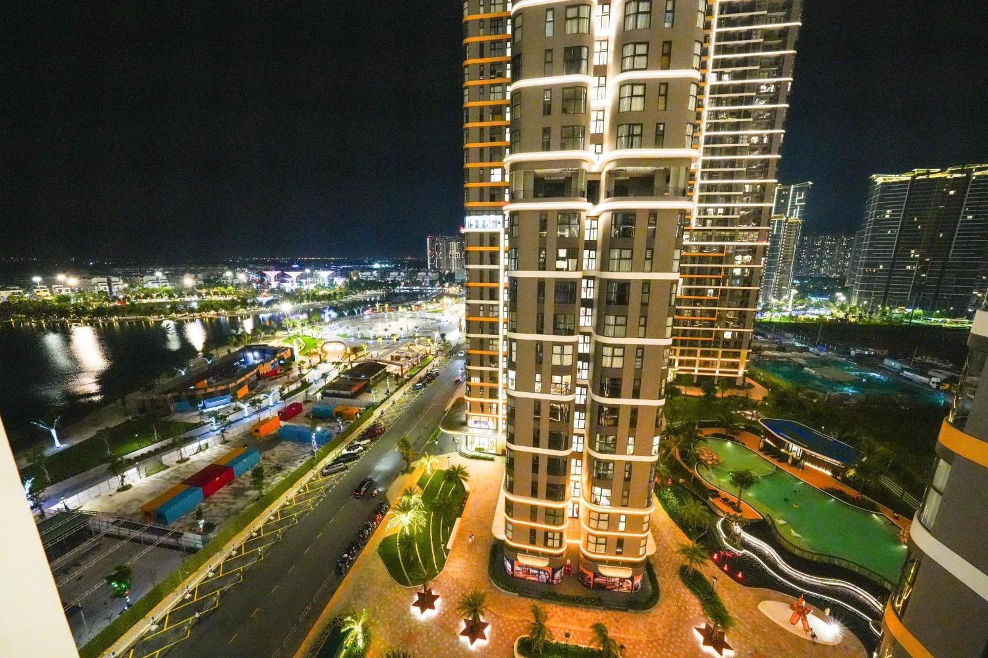 Shi House -elegant&homey Vinhomes Grand Park * Go Cong