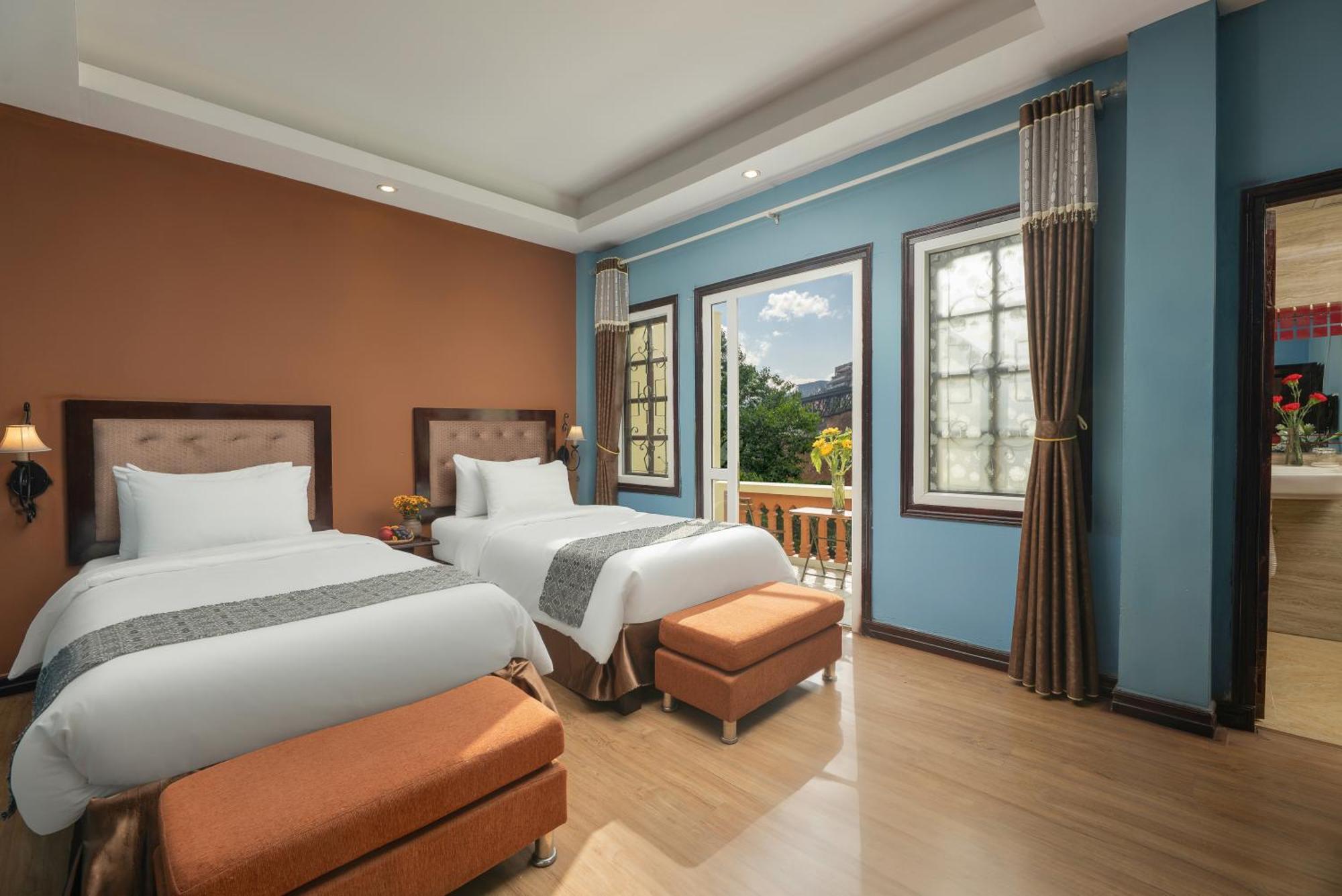Fansipan View House 3*