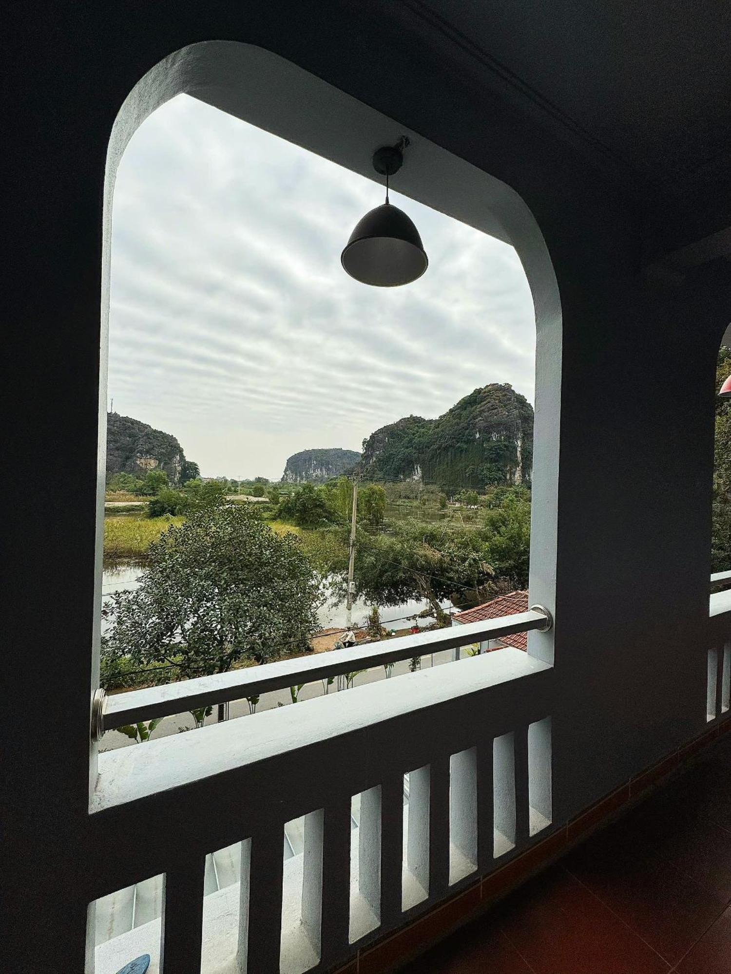 Hostel The Hive - Tam Coc Ninh Binh