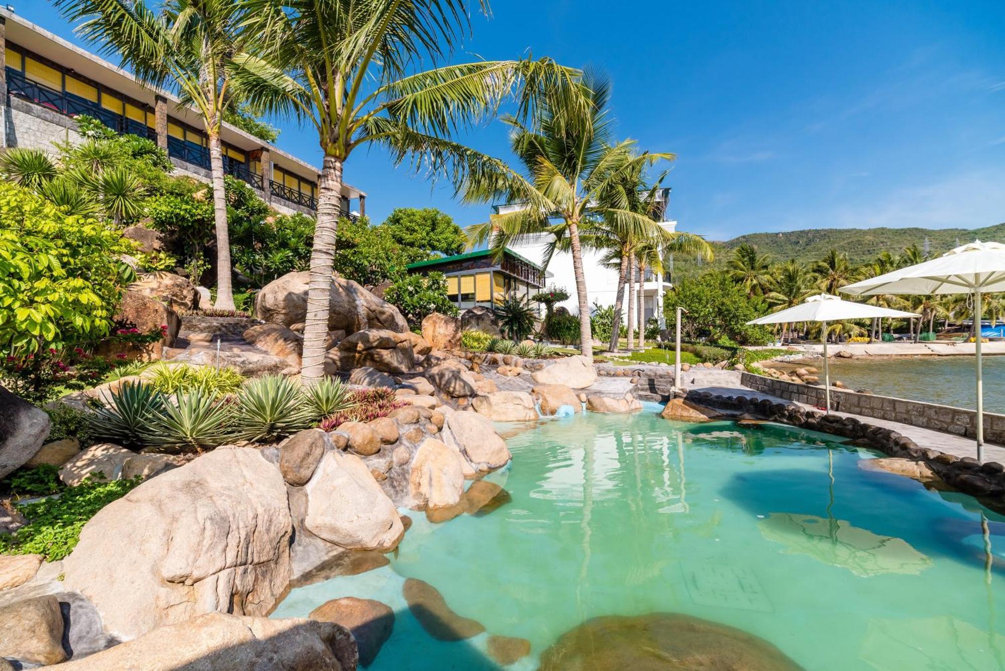Hotel Oasis