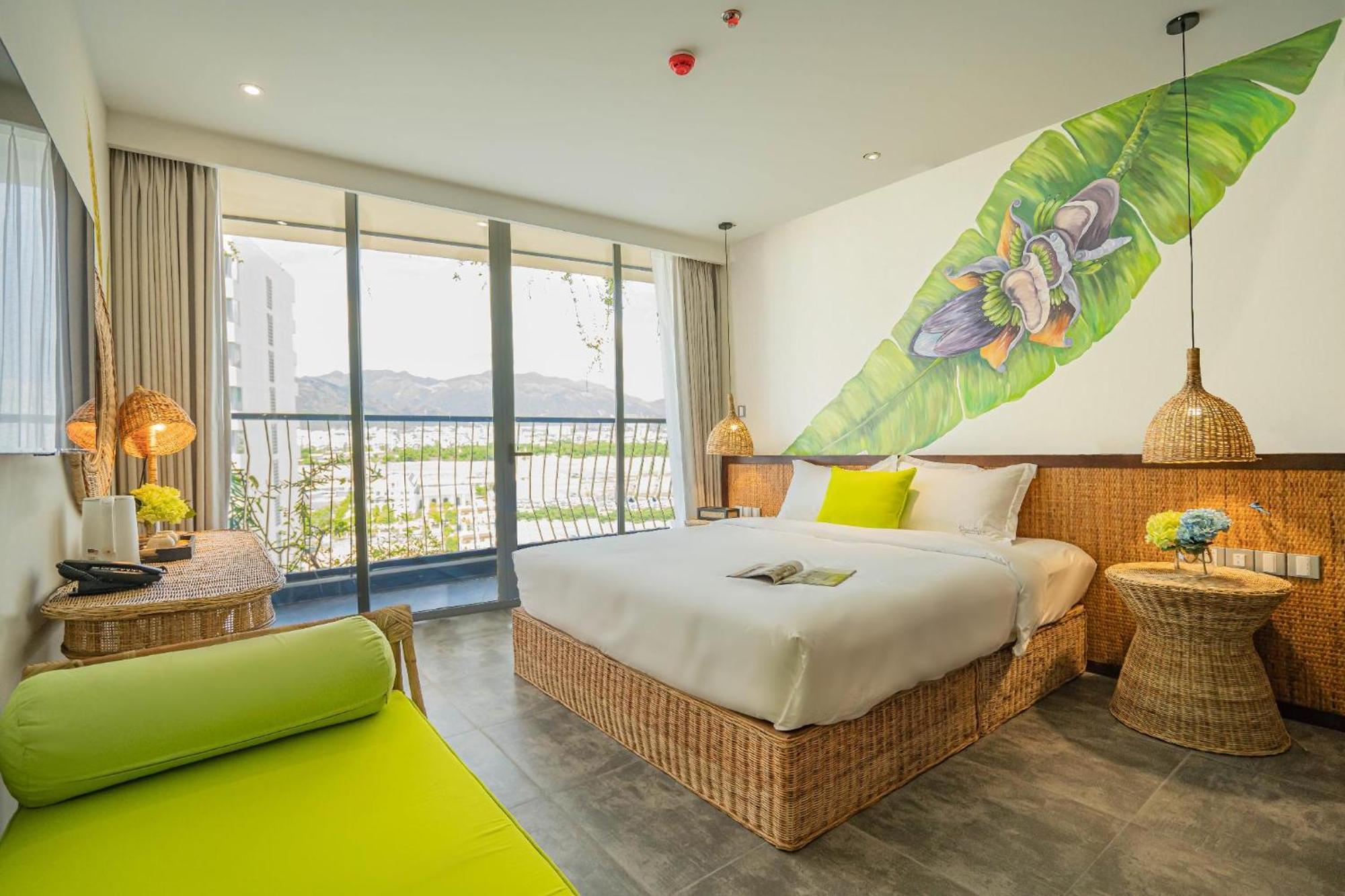 Hotel The Signature 5*