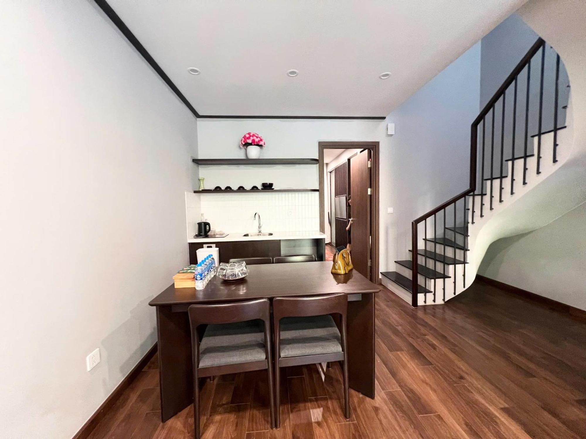 Hotel Lotus Wyndham Thanh Thuy 4*