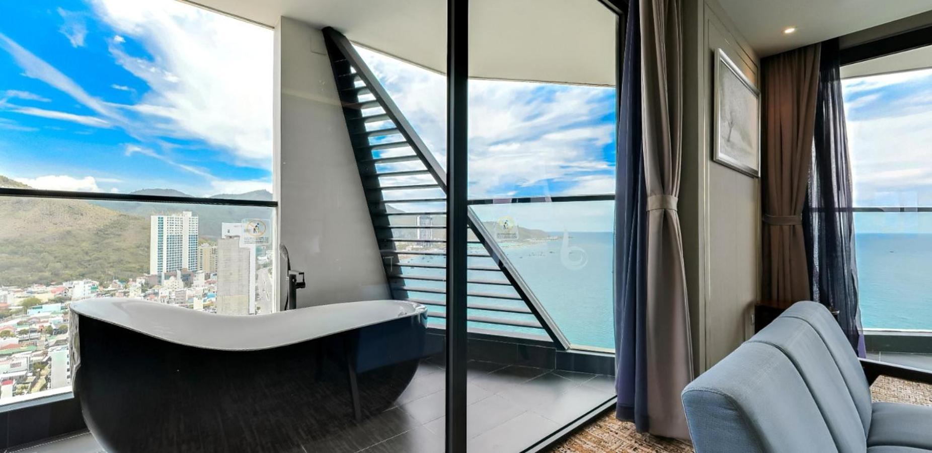 Hotel Boton Blue & 5*