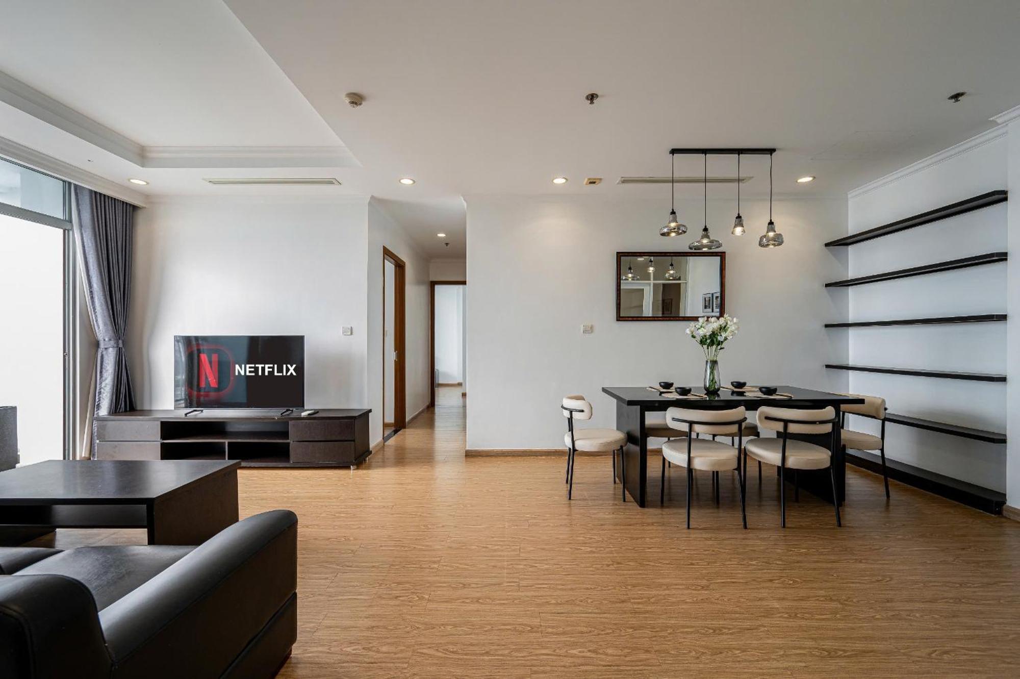 Apartment The Landmark Saigon Riverside