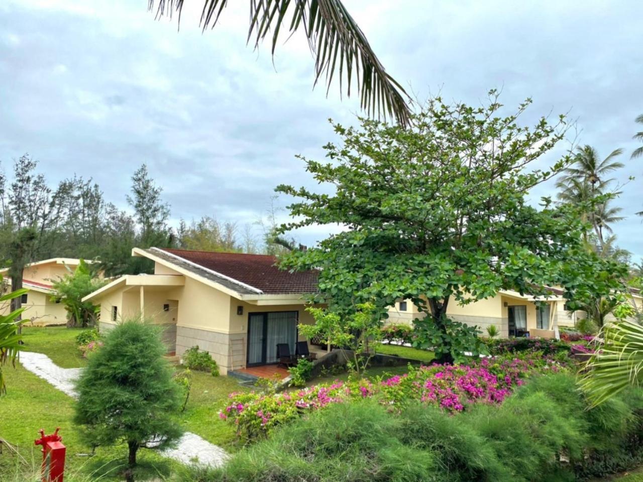 Sandy Non Nuoc Resort