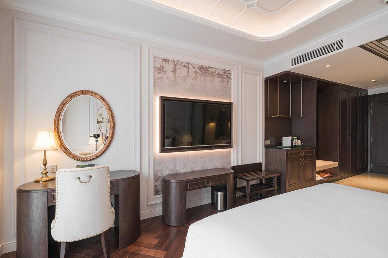 Golden Imperial Hotel 5*