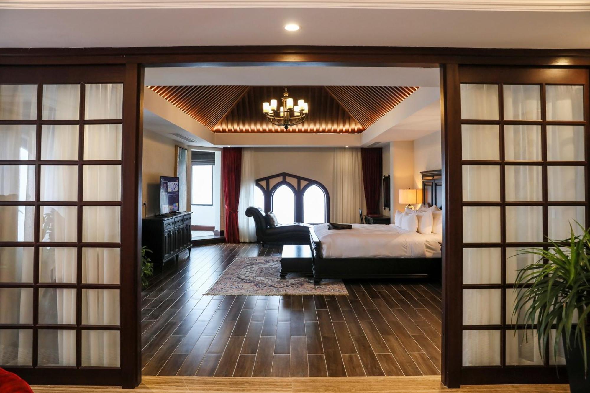 Hotel Venus 4*
