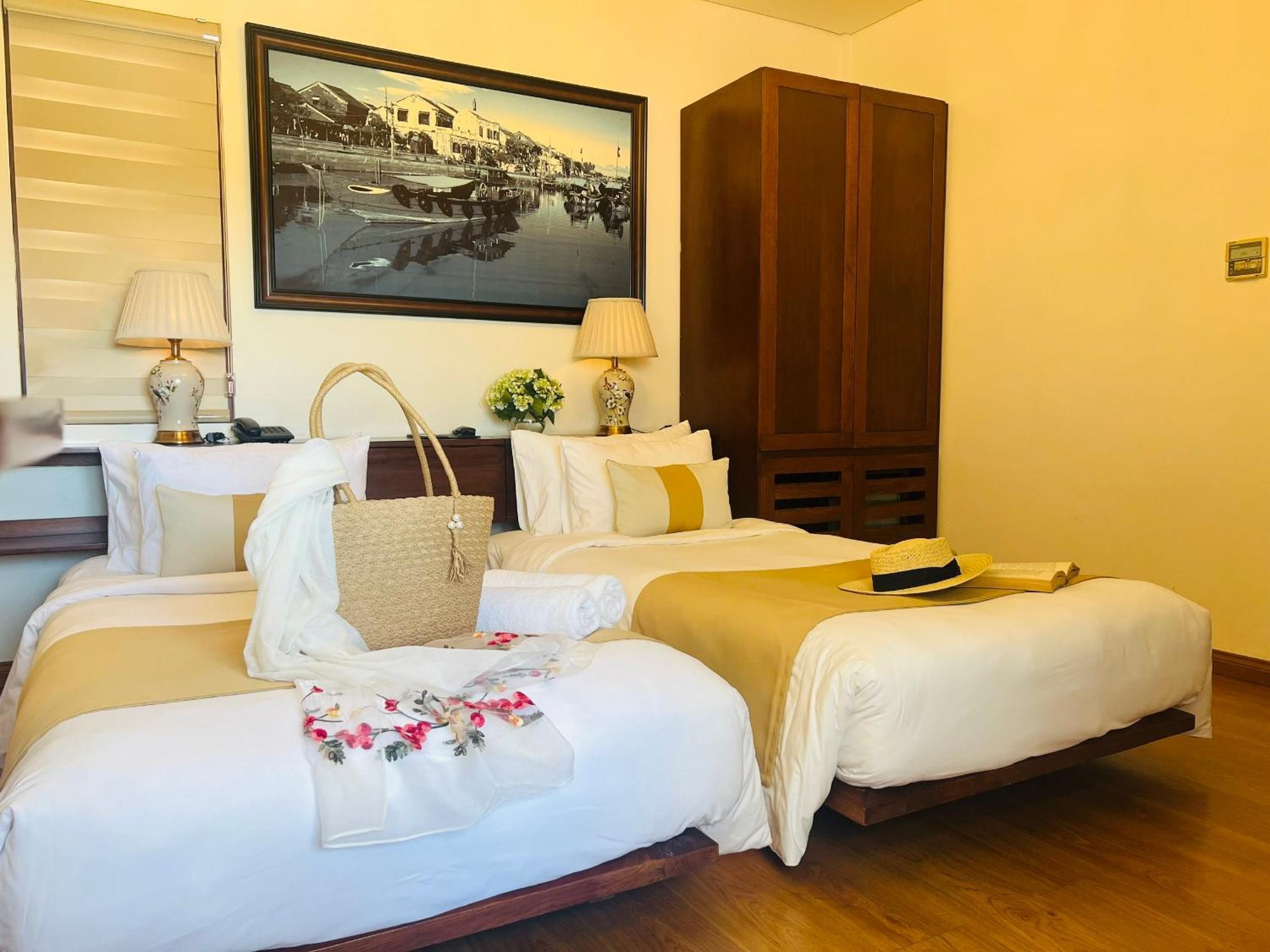 Happy Life Memories & Hotel 4*