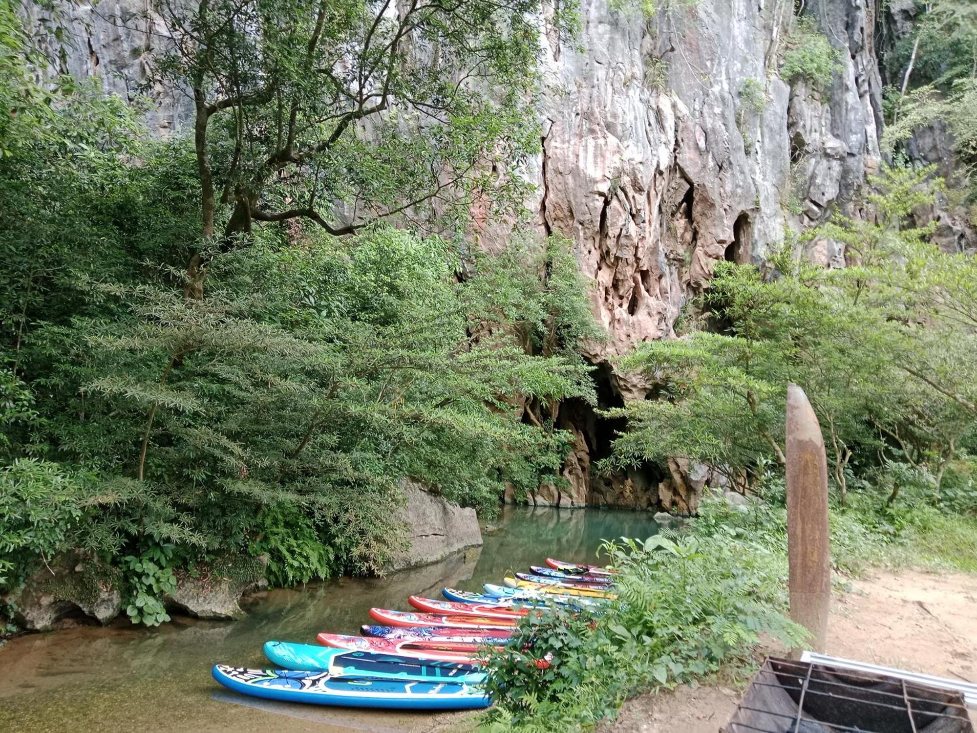 Bed & Breakfast Magic Fingers And Phong Nha