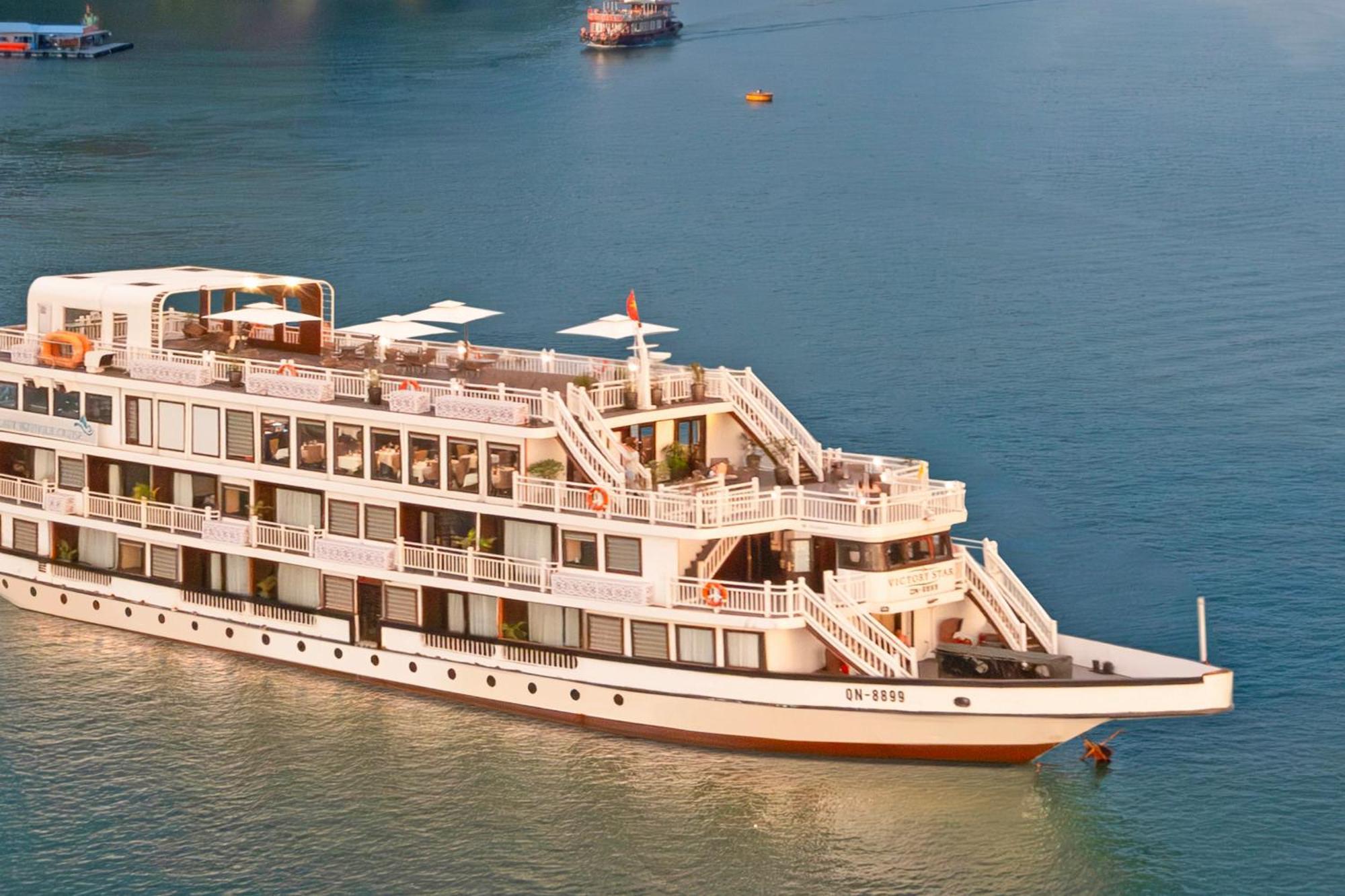 Halong Arcadia Cruise 