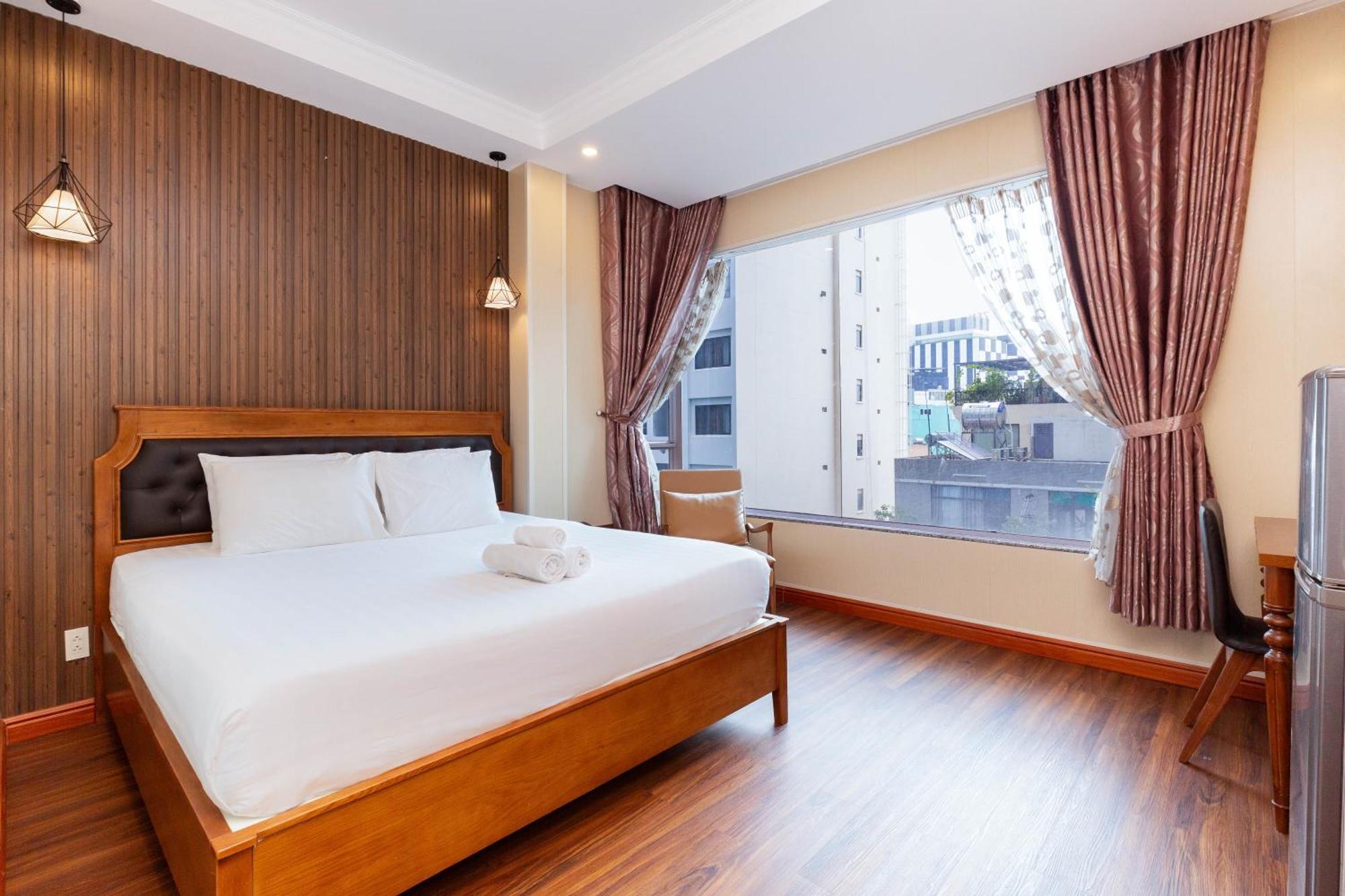 Hotel Premium Sonata Saigon