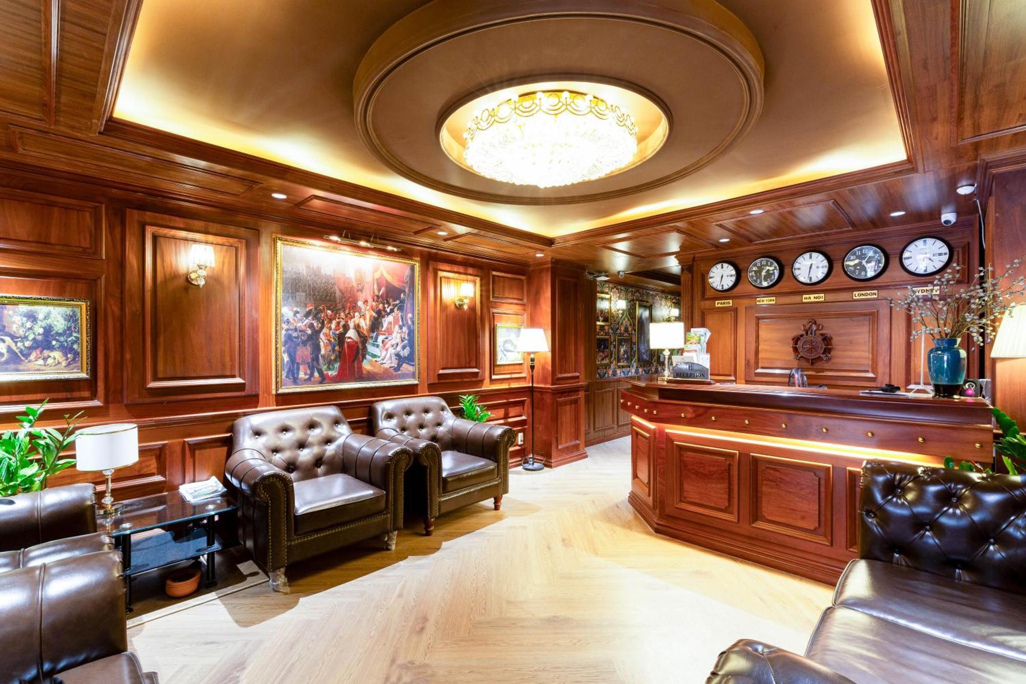 Hotel Premium Sonata Saigon