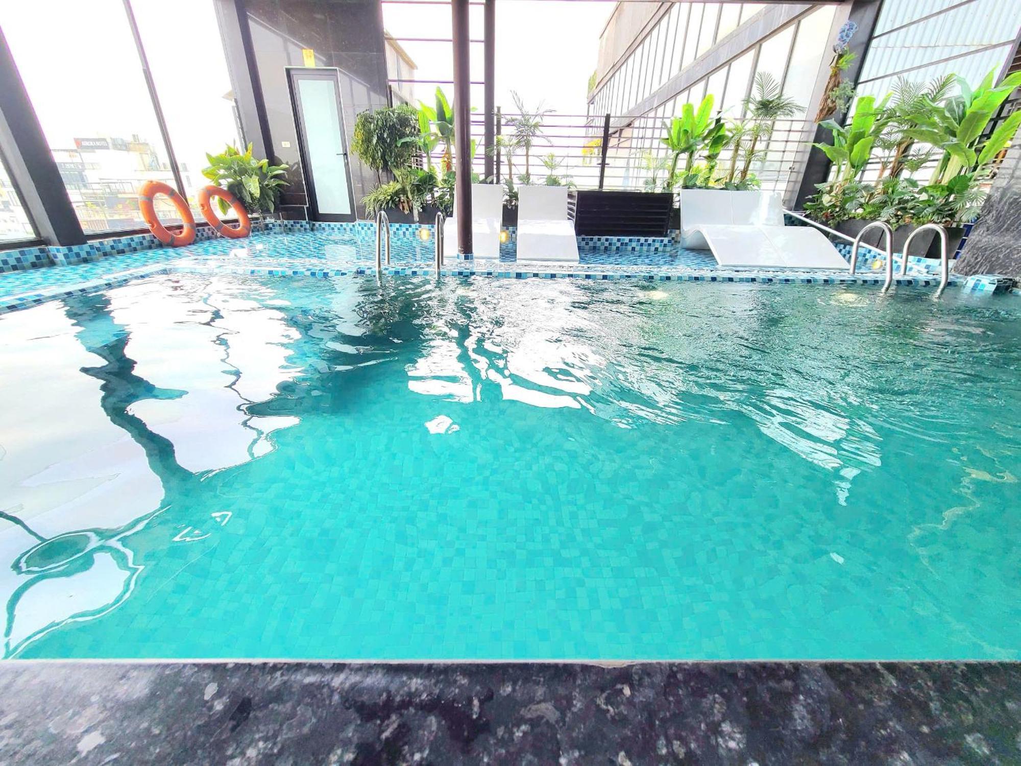 Splendid Secret Hanoi
