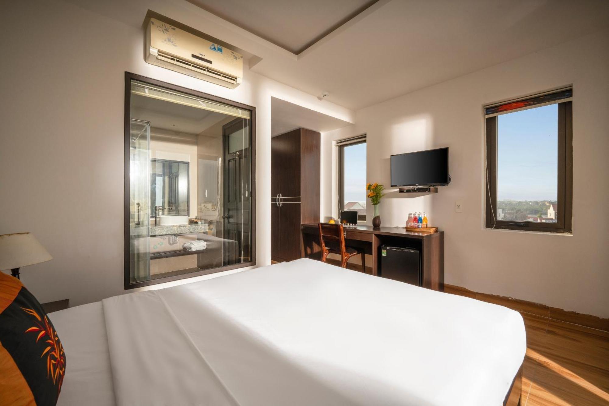 Hoian Beach Hotel Hotel