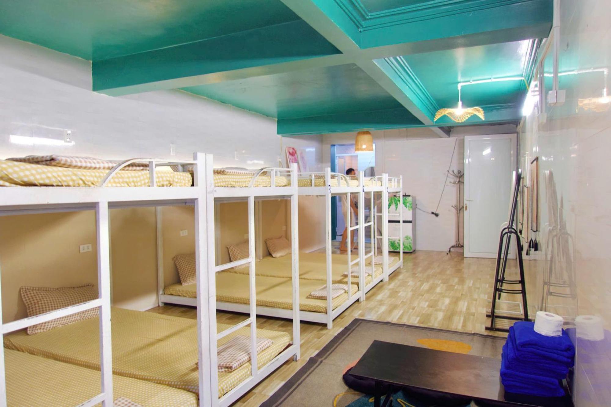 Cat Ba Santorini Homestay *