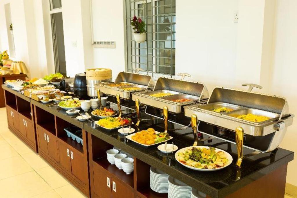 Hotel Navy 3*