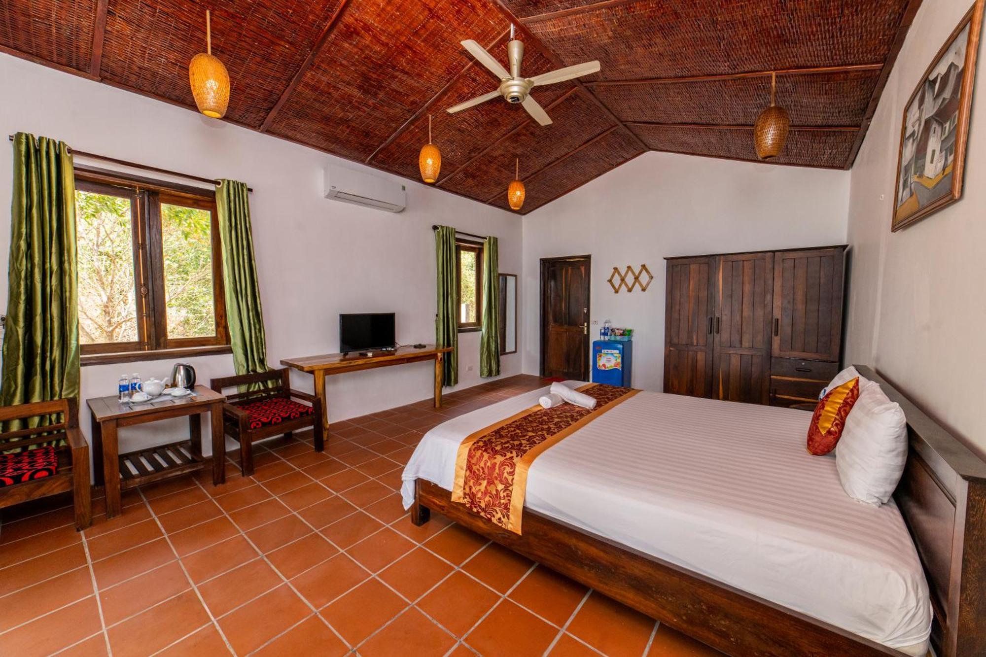 Resort Dugong 3*