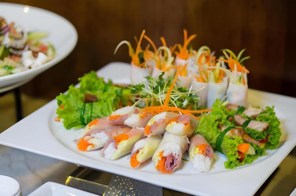 Calidas Landmark72 Royal 5* Hanoi