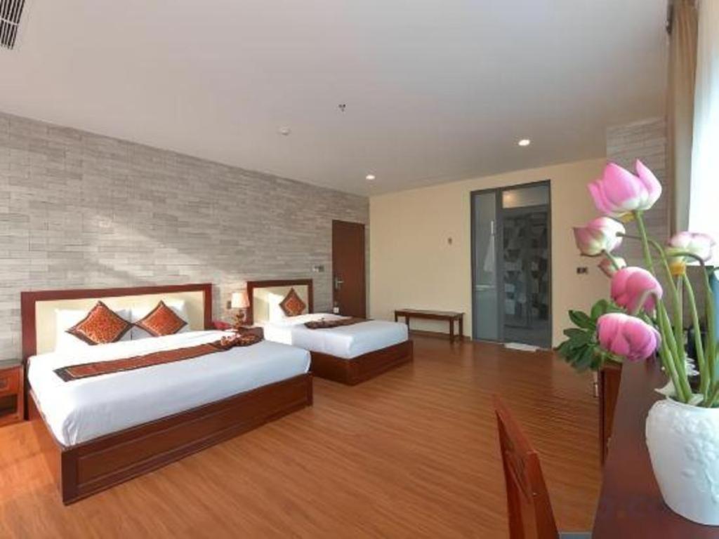Hotel Tan Binh