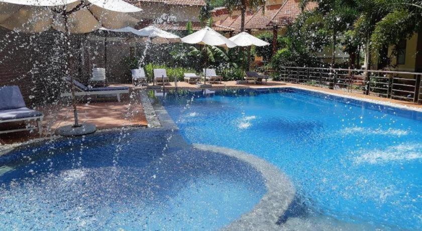 Khu nghỉ mát Castaways