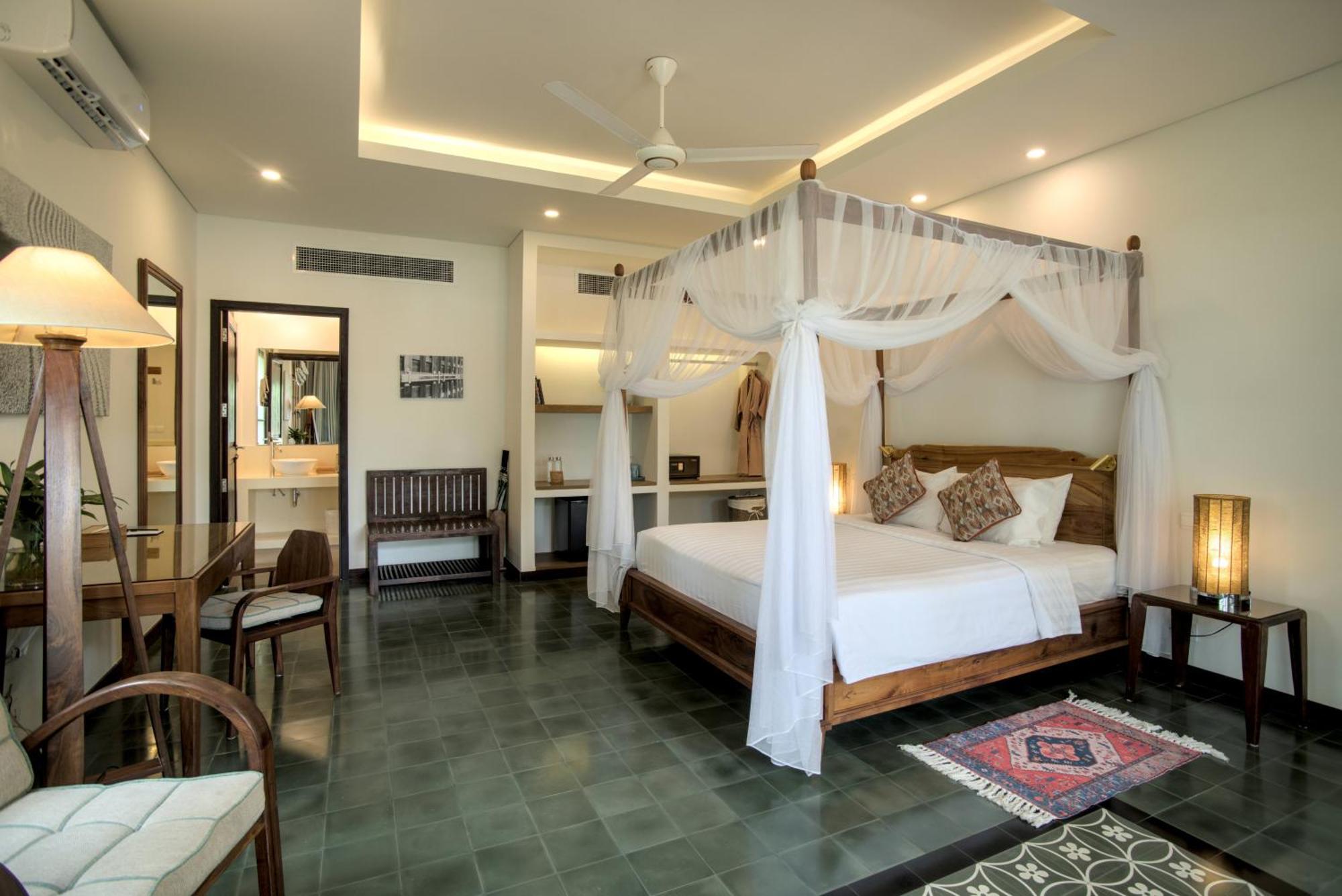 Resort Cassia And 4*