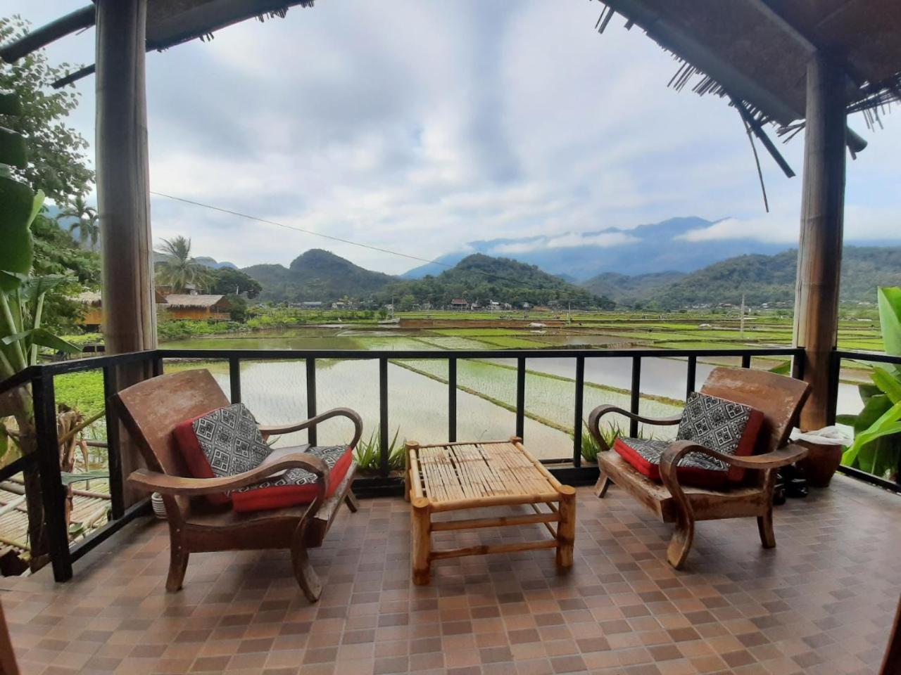 Little Homestay *