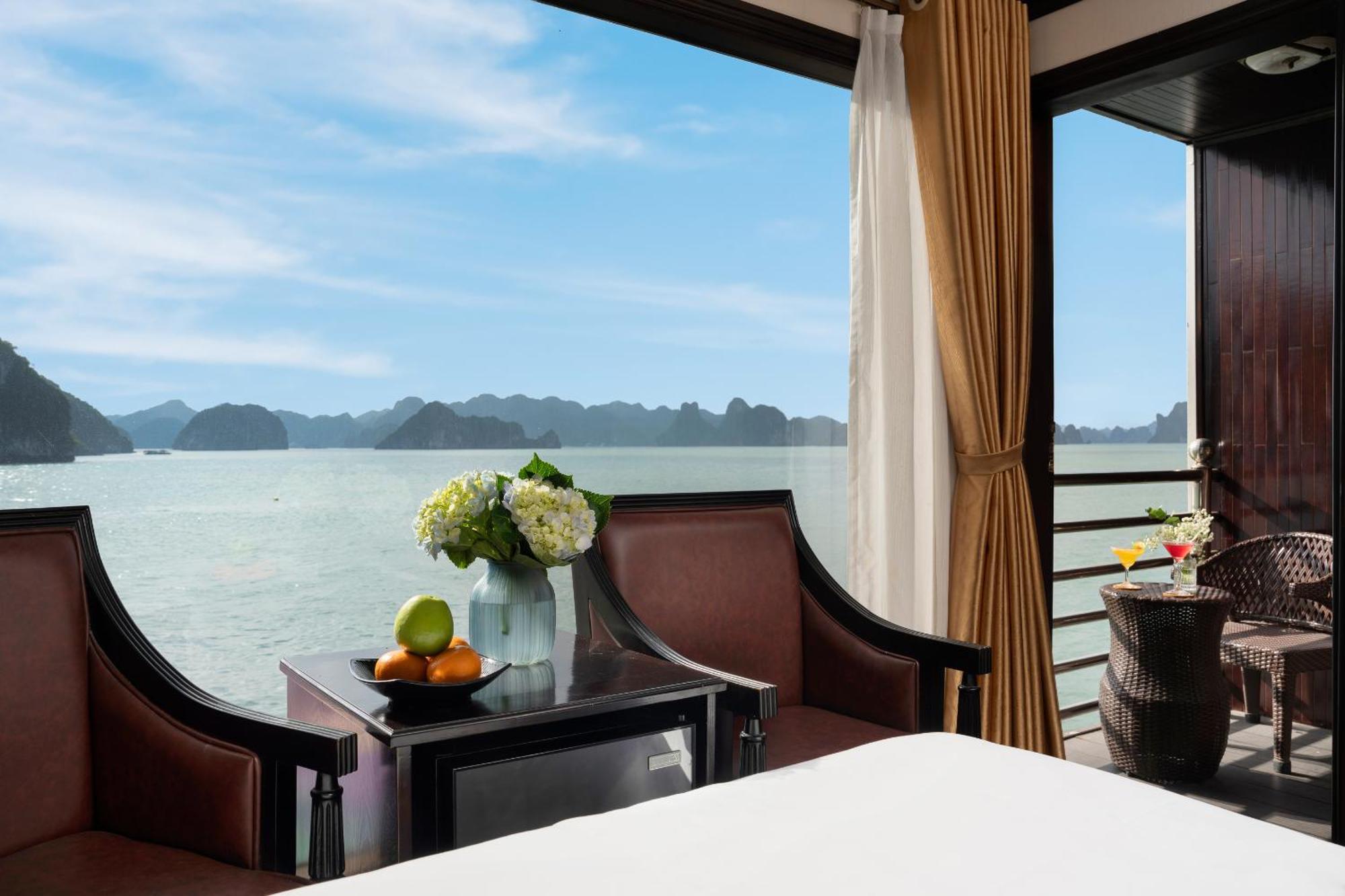  Athena Royal Cruise - Luxury In Halong Bay 5*