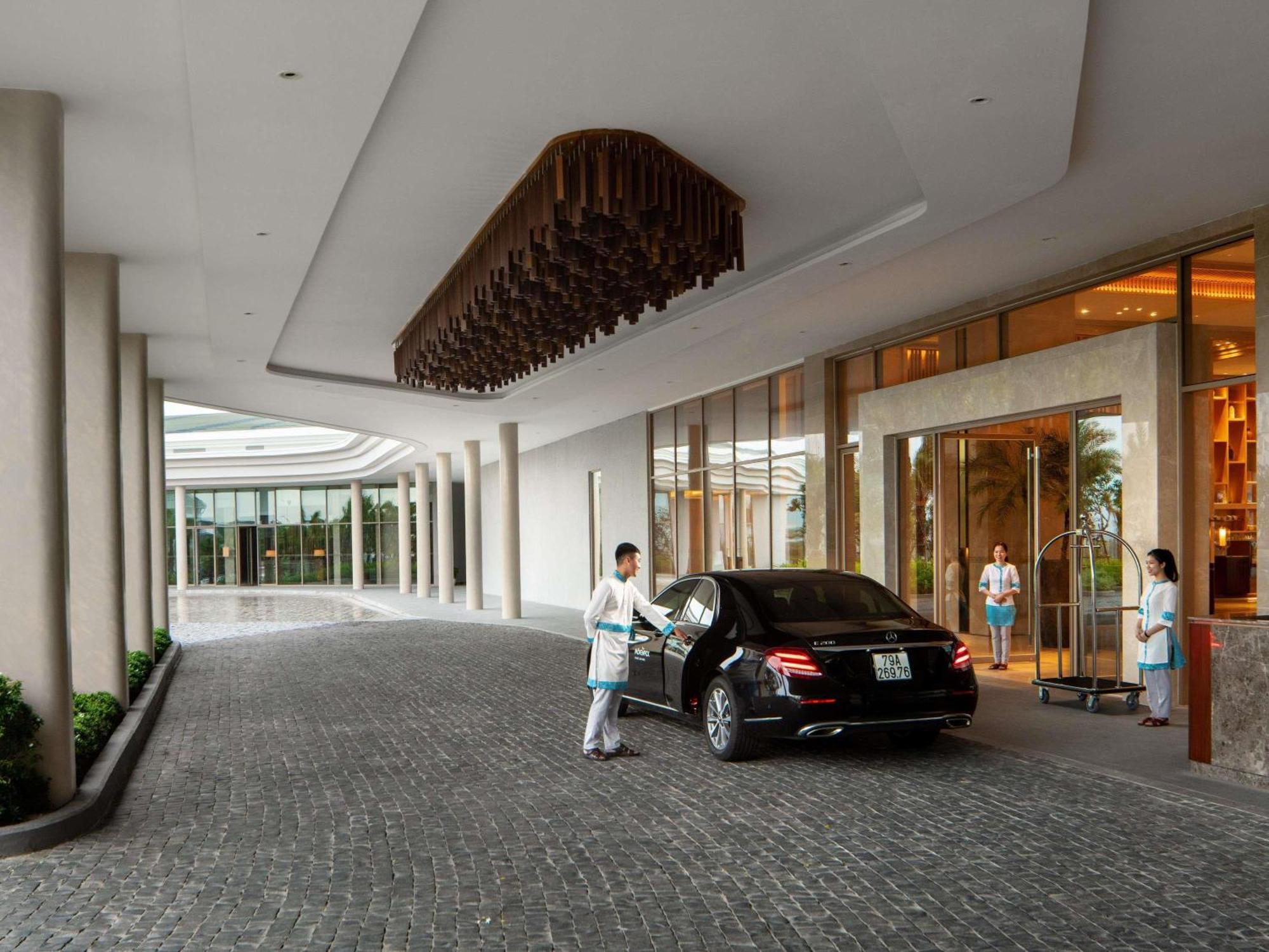 Moevenpick Resort 5*