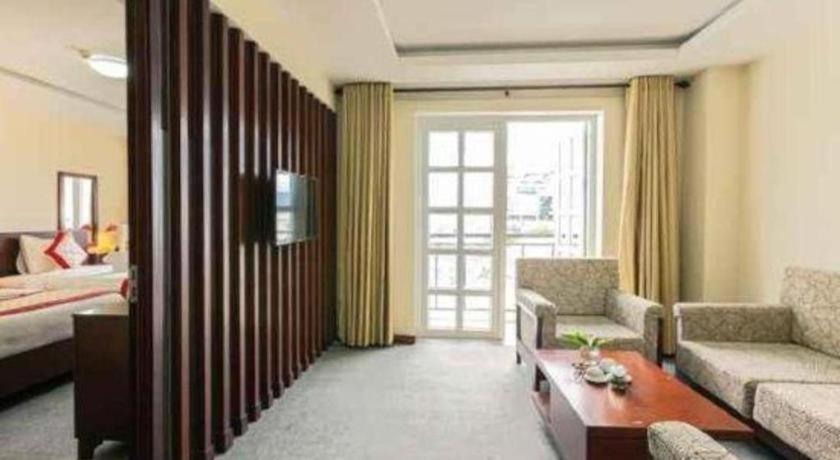 Tien Sa Hotel 3*