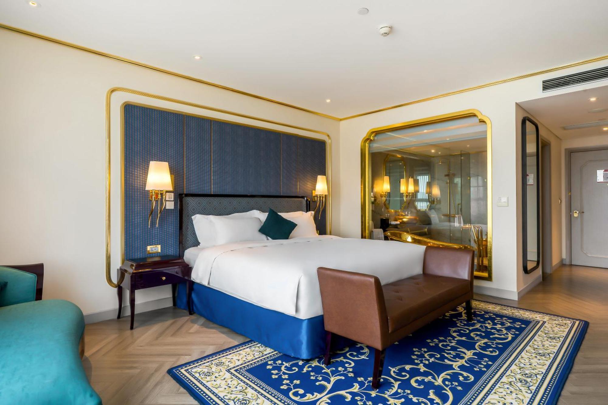 Dolce By Wyndham Golden 5*