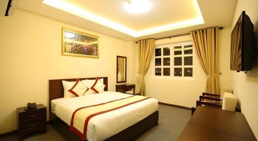 Tien Sa Hotel 3*
