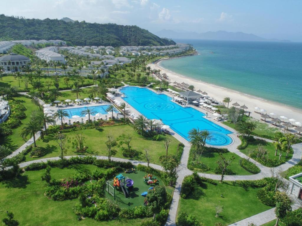 Vinpearl Discovery Rockside Resort 5*