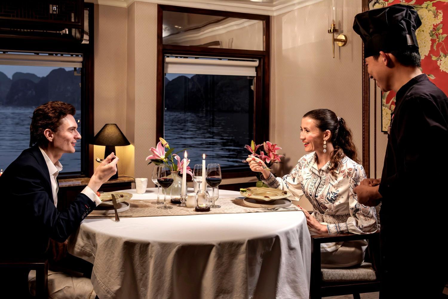 Heritage Line Violet Cruise - Halong Bay & Lan Ha Bay