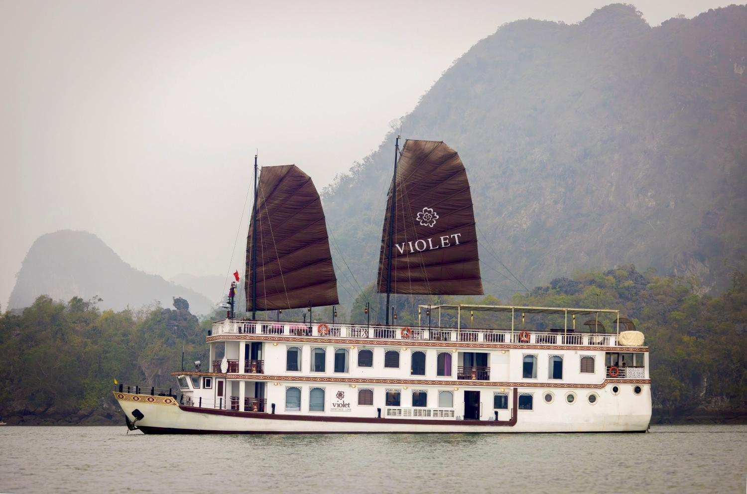 Heritage Line Violet Cruise - Halong Bay & Lan Ha Bay  5*