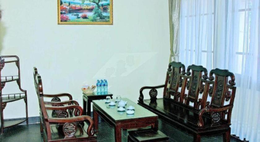 Au Hotel Hai Phong