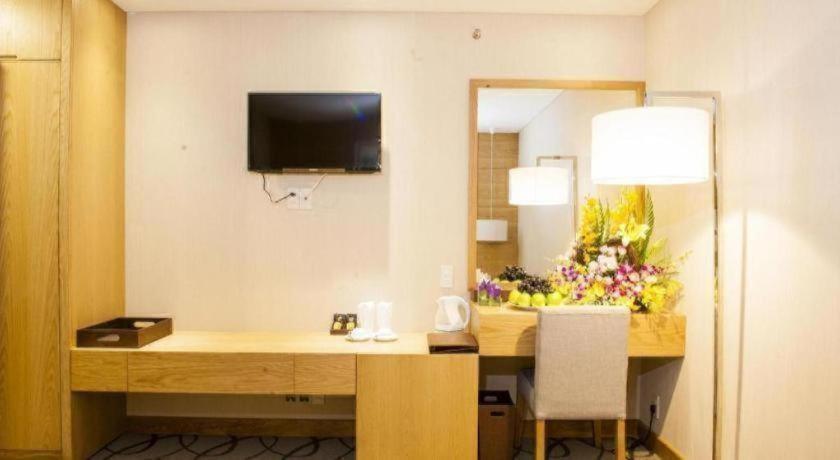 Iris Tho Hotel