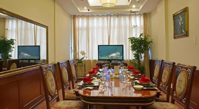 Khách Sạn Hữu Nghị Hải Phòng 4*