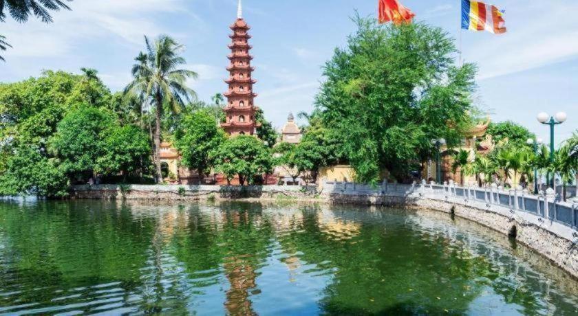 Sakura 2 2* Hanoi