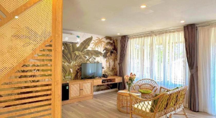 Kyco Peninsula Resort