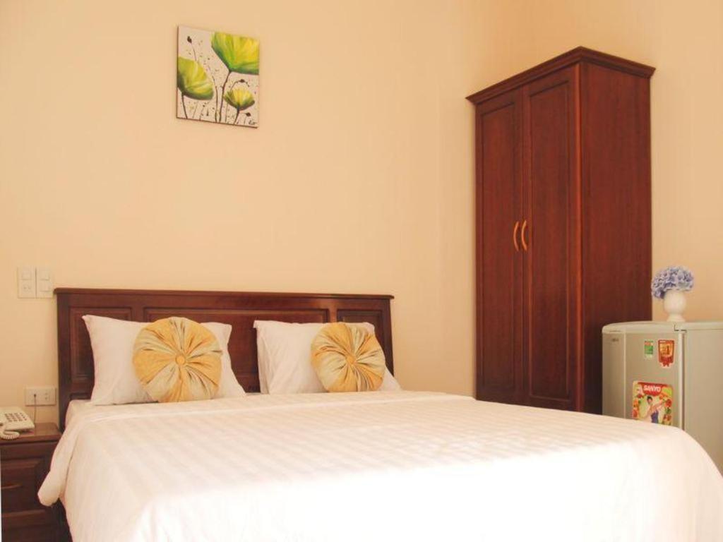 Huong Binh Hotel 2*