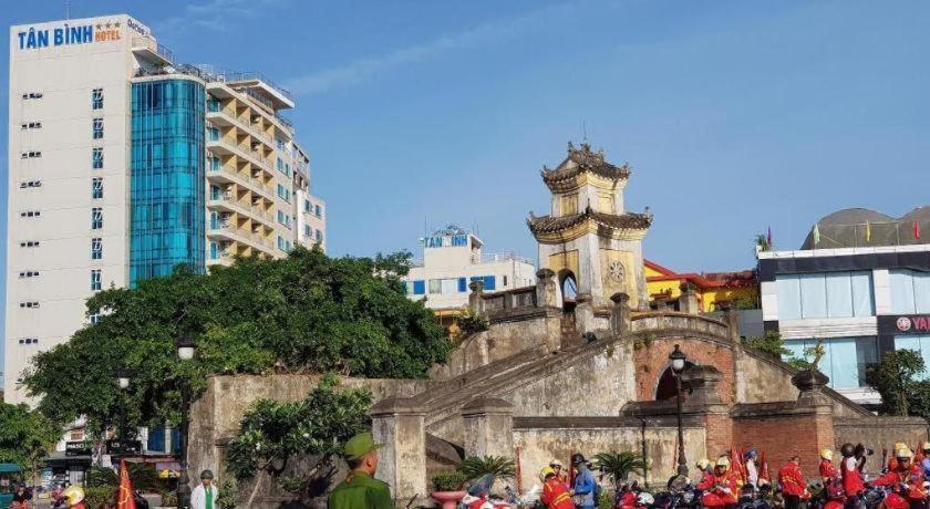 Hotel Tan Binh 4*