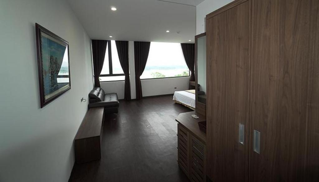 Lakeside Dailai 3*